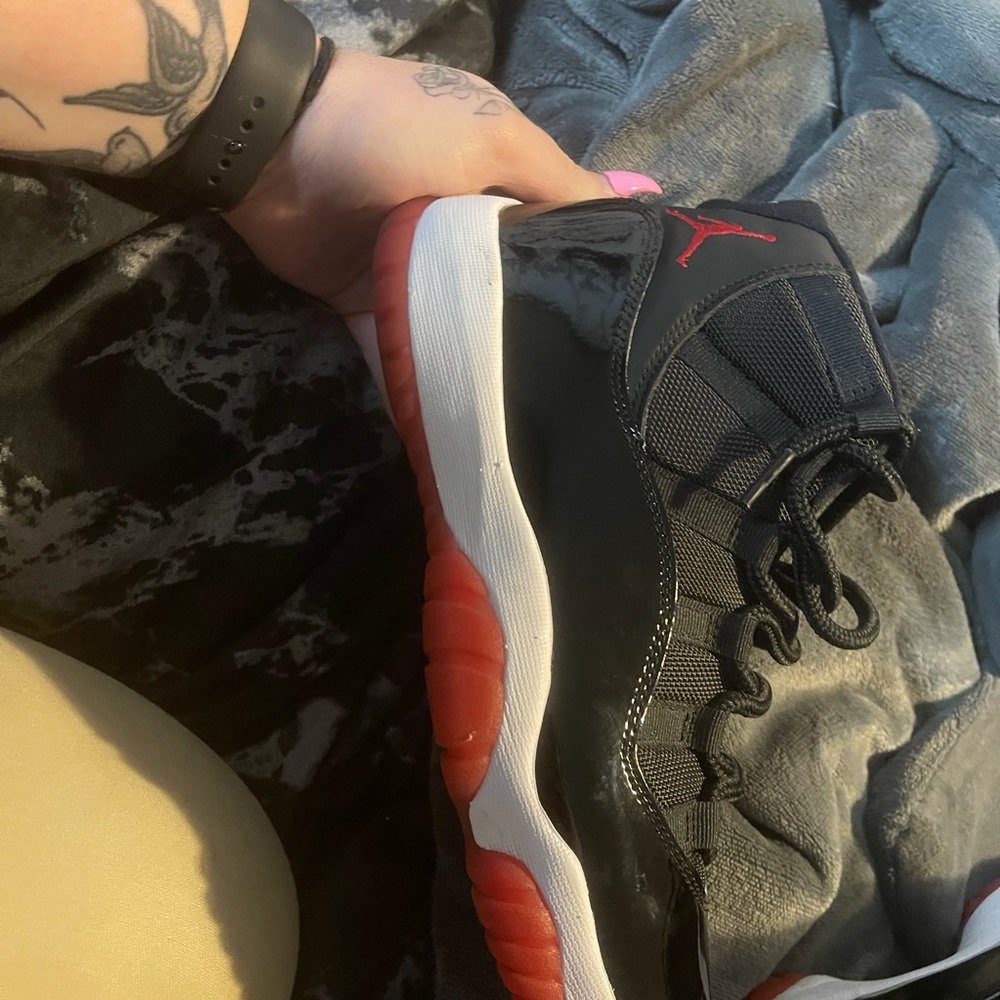 Jordan bred 11s 2019